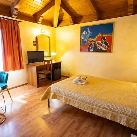 Fattoria Stocchi Hotel Quattromiglio